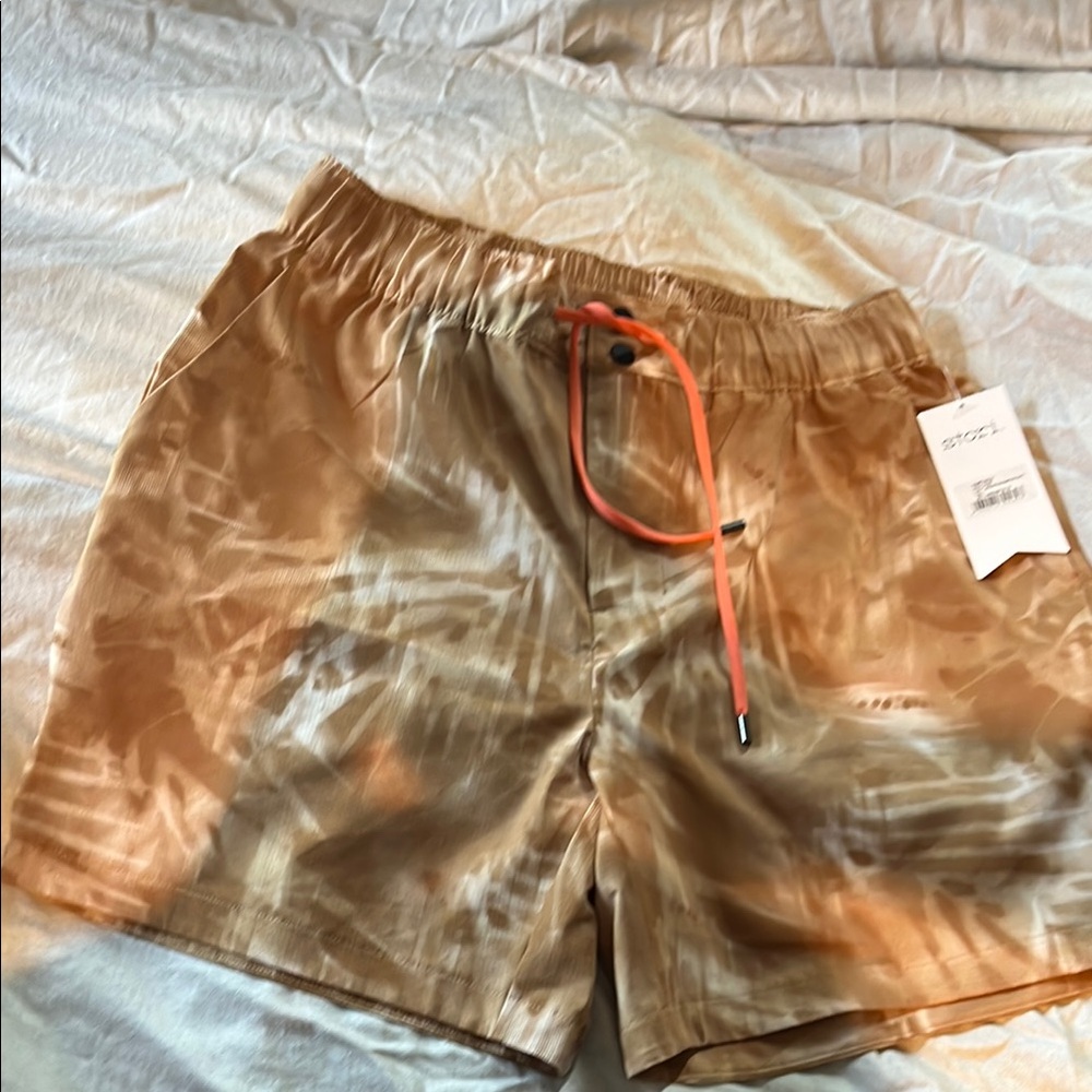 Stylish Tan Men's Shorts